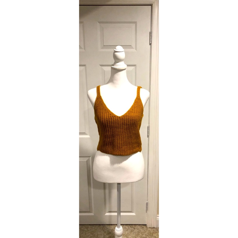 Crochet crop top